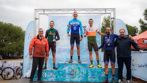 Sergio Guzm&aacute;n se lleva el triunfo en la Media Marat&oacute;n BTT 'Homenaje a Fran Valle'