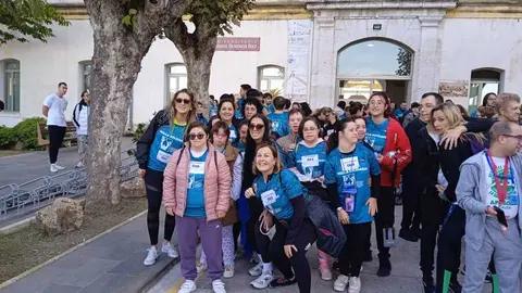 Milla solidaria / C&eacute;sar Mart&iacute;n