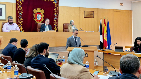 Sebasti&aacute;n Guerrero durante su intervenci&oacute;n en el Pleno de Presupuestos
