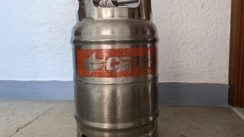Bombona de Butano / Rafa B&aacute;ez