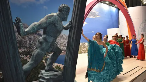 FITUR - Actuaci&oacute;n del Ballet de la Escuela de Mar&iacute;a Jos&eacute; Lesmes