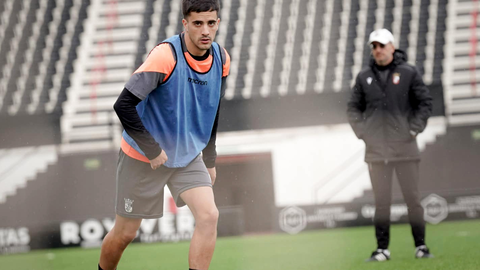 Blesa, en un entrenamiento de la AD Ceuta FC