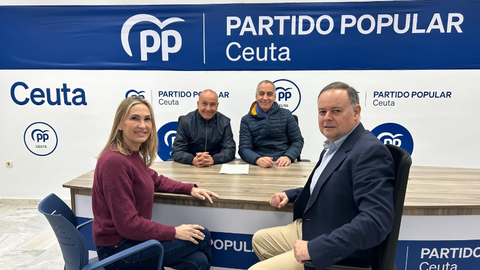 Encuentro del Partido Popular de Ceuta con la AUGC, en la sede del Partido
