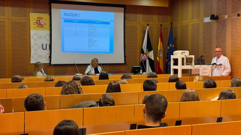 Recepci&oacute;n de bienvenida en el Sal&oacute;n de Actos / INGESA