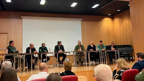Mesa redonda de La Flagelaci&oacute;n