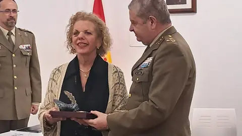 Entrega el V Premio Centro de Historia y Cultura Militar / C&eacute;sar Mart&iacute;n
