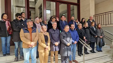 Minuto de silencio en el Palacio Auton&oacute;mico por las v&iacute;ctimas del terrorismo / Laura Ortiz