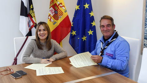 La consejera de Educaci&oacute;n, Cultura y Juventud renueva el convenio con los Scouts
