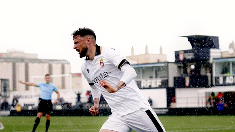 Cristian Rodr&iacute;guez celebrando el tanto del empate. Foto: AD Ceuta FC / Zaki