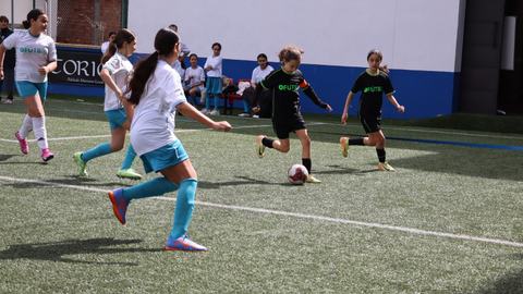 Ayudas para los Clubes Base / Archivo