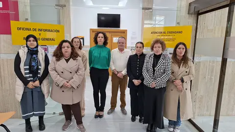 Minuto de silencio en la delegaci&oacute;n del Gobierno