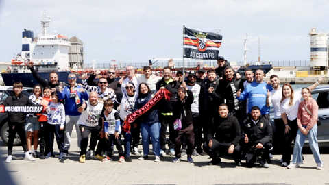 Aficionados de la AD Ceuta FC en La Marina. Foto: Abdeselam Mohamed