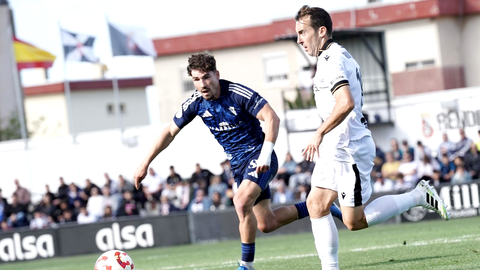 Rub&eacute;n D&iacute;ez anot&oacute; el primer tanto del encuentro. Foto: AD Ceuta FC / Zaki