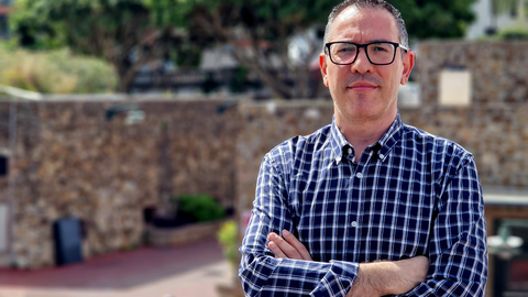 Antonio Mart&iacute;n, autor de Ceuta Reportajes / Laura Ortiz