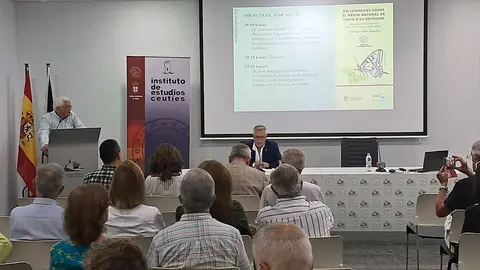 XVI Jornadas del Medio Natural / C&eacute;sar Mart&iacute;n