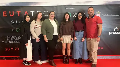 Alumnos de la Escuela de Arte durante el evento Ceuta Tech