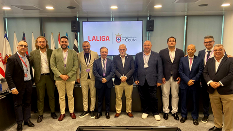 Reuni&oacute;n del presidente de la Ciudad y de la AD Ceuta FC con Javier Tebas 