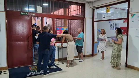 Oposiciones docentes 2025 / C&eacute;sar Mart&iacute;n
