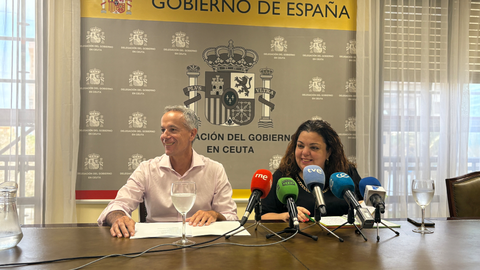 Miguel Se&ntilde;or y Cristina P&eacute;rez durante la rueda de prensa de este jueves / Alma Palomino