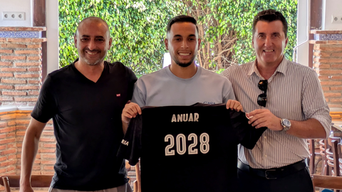 Anuar Tuhami junto a Luhay Hamido y Edu Villegas
