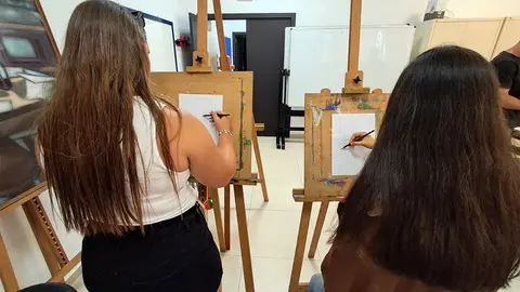 Cursos de verano de la Casa de la Juventud / C&eacute;sar Mart&iacute;n