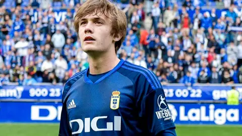 Yayo Gonz&aacute;lez, jugador del Real Oviedo 
