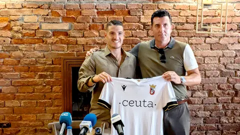 Manu Vallejo junto a Edu Villegas. Foto: Rafa B&aacute;ez