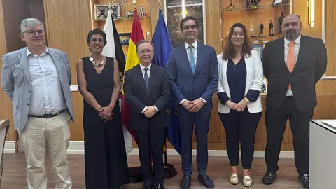 Reuni&oacute;n del Gobierno con los representantes de GASIB