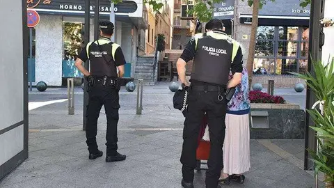 Agentes policia local ceuta / Archivo