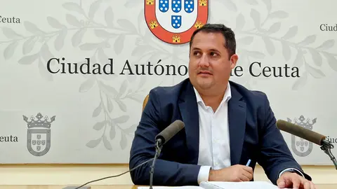 El portavoz del Gobierno, Alejandro Ram&iacute;rez, durante su comparecencia de este martes / Laura Ortiz