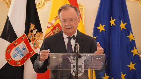 El presidente de la Ciudad durante su comparecencia de este viernes / Ciudad Aut&oacute;noma - E. Z&aacute;rate