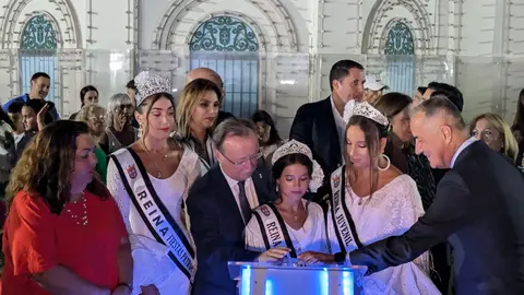 Alumbrado 2025 / Rafa B&aacute;ez