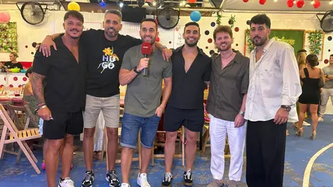 S&aacute;bado de Feria 2025 / Alma Palomino