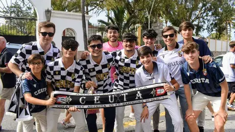 La afici&oacute;n de la AD Ceuta FC llenar&aacute; el Murube ante el Almer&iacute;a / Rafa B&aacute;ez