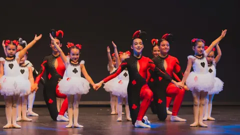 La Escuela de Danza de Rosa Founaud retoma las clases el pr&oacute;ximo lunes / Foto: Escuela de Danza de Rosa Founuad