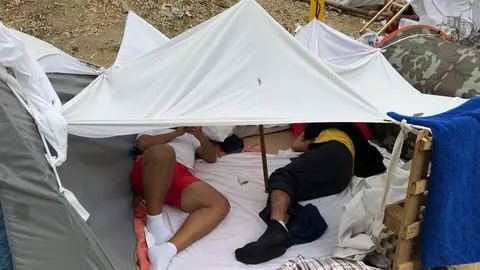 Inmediaciones del Centro de Estancia Temporal de Inmigrantes. CETI: Mohamed Ettouileb