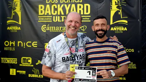 Recogida de dorsales de la 'Backyard Ultra Dos Bah&iacute;as' de Anyera Ceuta (15)