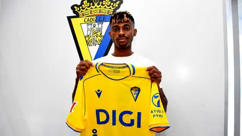 Efe Aghama, jugador del C&aacute;diz CF