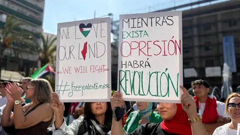 Concentraci&oacute;n de los estudiantes en apoyo a Palestina y al pueblo de Gaza (2)