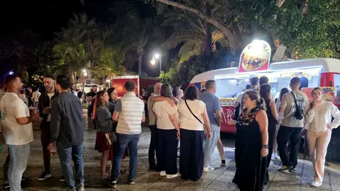 Colas en el Foodtruck Festival _ Laura Ortiz