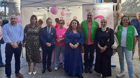 Stand de ACMUMA en el Paseo del Revell&iacute;n / C&eacute;sar Mart&iacute;n
