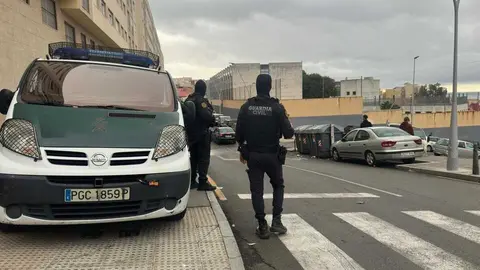 Operaci&oacute;n de la Guardia Civil contra el tr&aacute;fico de personas (4)