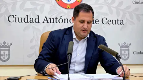 El portavoz del Gobierno, Alejandro Ram&iacute;rez, durante su comparecencia de este martes / Laura Ortiz