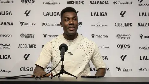 Kon&eacute;, en la rueda de prensa previa al AD Ceuta FC - CD Legan&eacute;s.