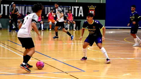 Encuentro entre la UA Ceut&iacute; y el M&aacute;laga Ciudad Redonda. Foto: Rafa B&aacute;ez
