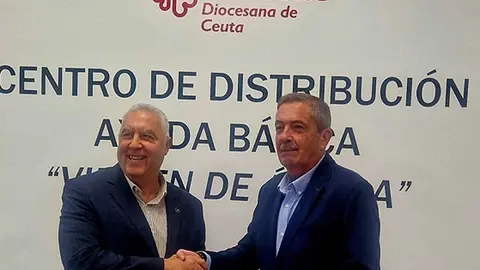 Acuerdo de colaboraci&oacute;n entre C&aacute;ritas Diocesano y AECC