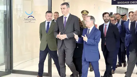 Im&aacute;genes de la visita del presidente del Gobierno, Pedro S&aacute;nchez, a la nueva Estaci&oacute;n Mar&iacute;tima de Ceuta (12)