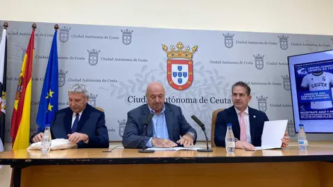 La C&aacute;mara de Comercio y el Centro Comercial Abierto lanzan la Campa&ntilde;a de Navidad