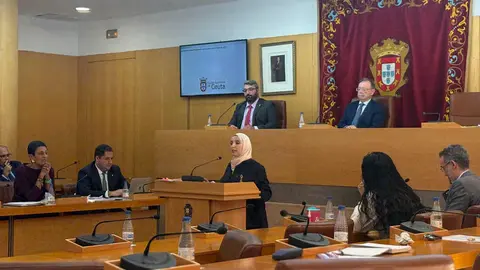 Fatima Hamed en el debate de los presupuestos