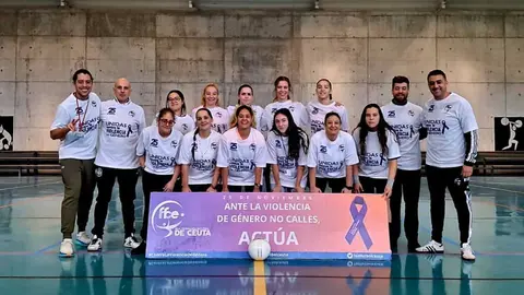 F&uacute;tbol y unidad contra la violencia de g&eacute;nero en el Centro Penitenciario de Ceuta (1)